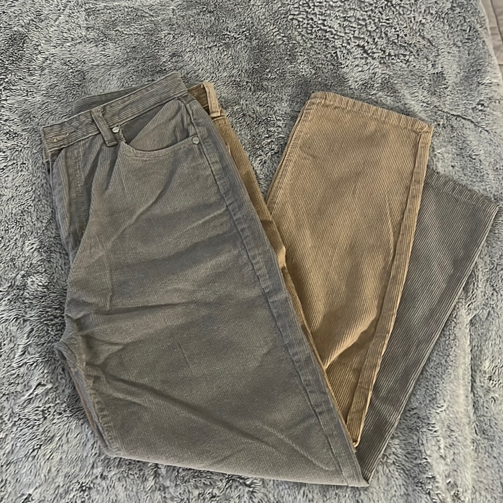 Split Color Jeans - Picture 2 of 2